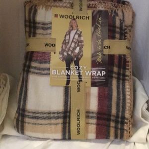 Woolrich cozy blanket wrap